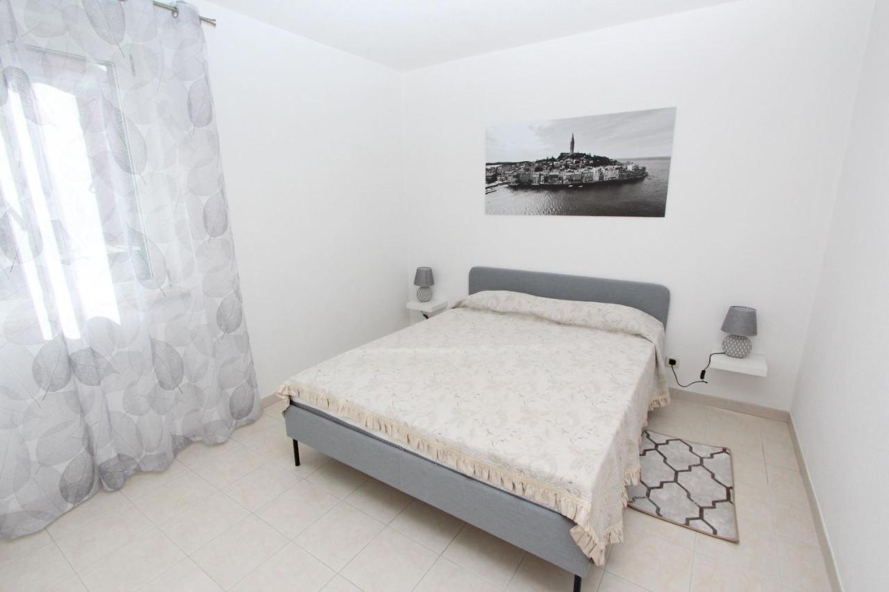 Apartment Stellina *